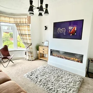 croyden-villa.hotelsin-chester.com/